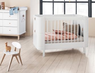 Oliver Furniture Wood Mini+: Transformable Bed for Your Little One from Newborn to 9 Years Old